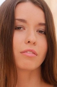 Victoria E