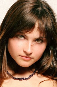 Anna QInna Q